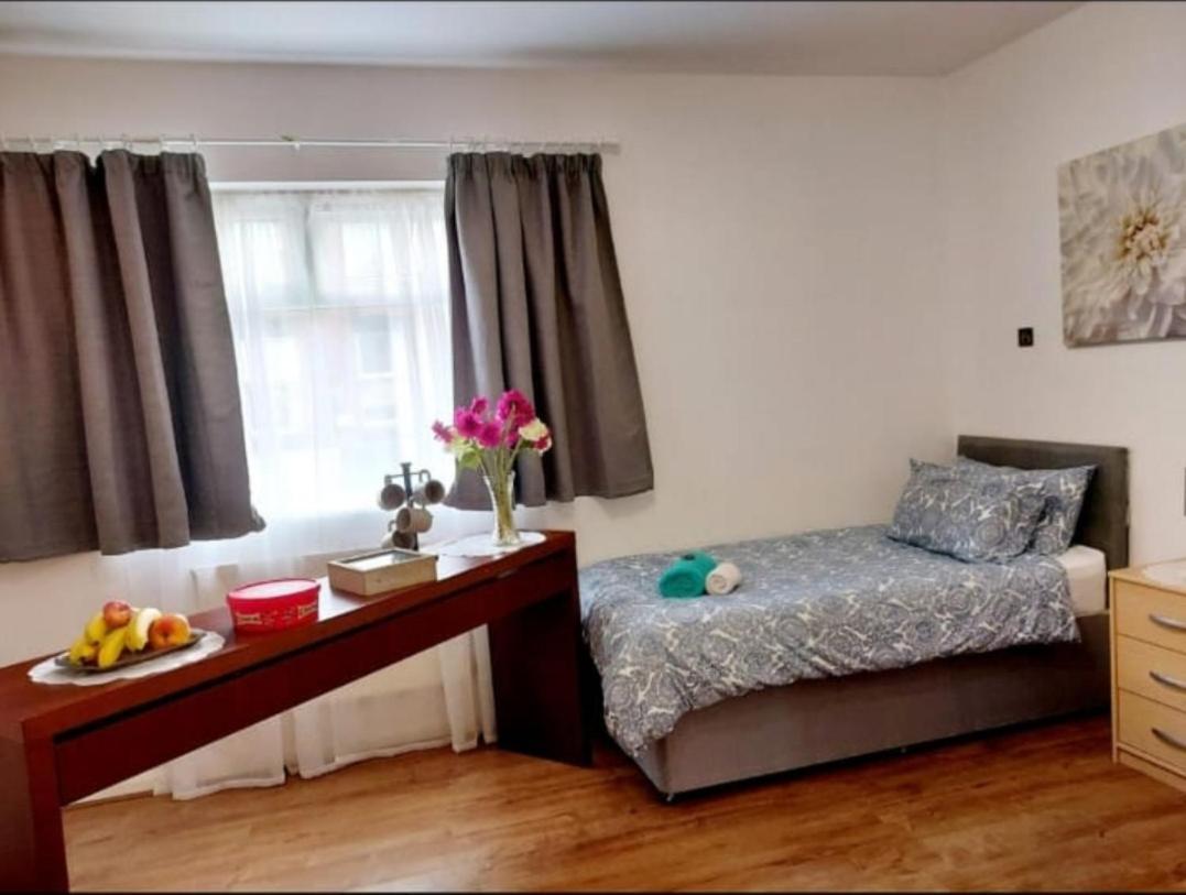 Great Rooms Fc Liverpool Exteriör bild
