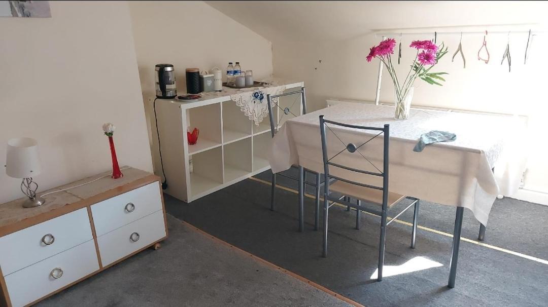 Great Rooms Fc Liverpool Exteriör bild